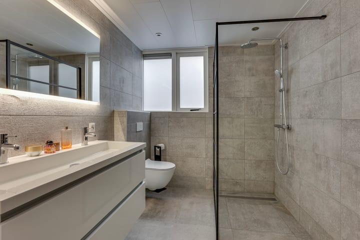 Foto 19 van Soembastraat 30