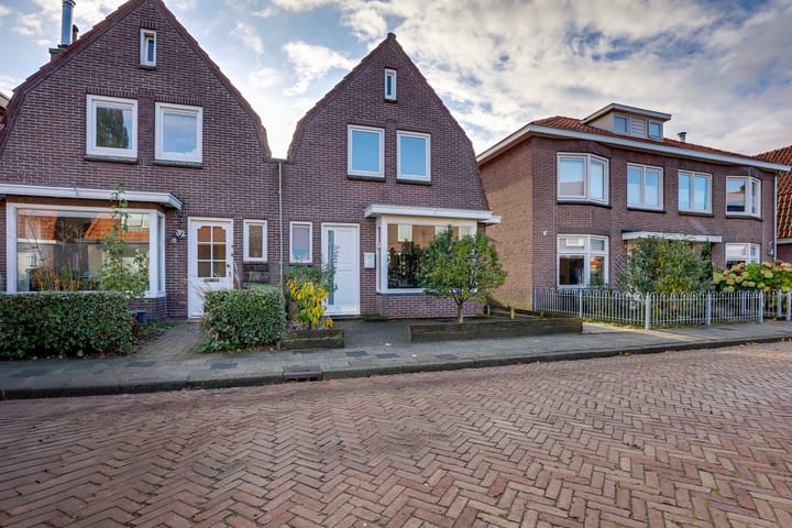 Foto 28 van Soembastraat 30