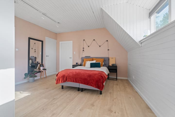 Photo 52 of Noordhoeksestraat 4