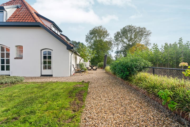 Photo 86 of Noordhoeksestraat 4