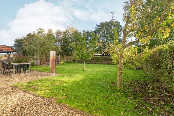 Photo 91 of Noordhoeksestraat 4