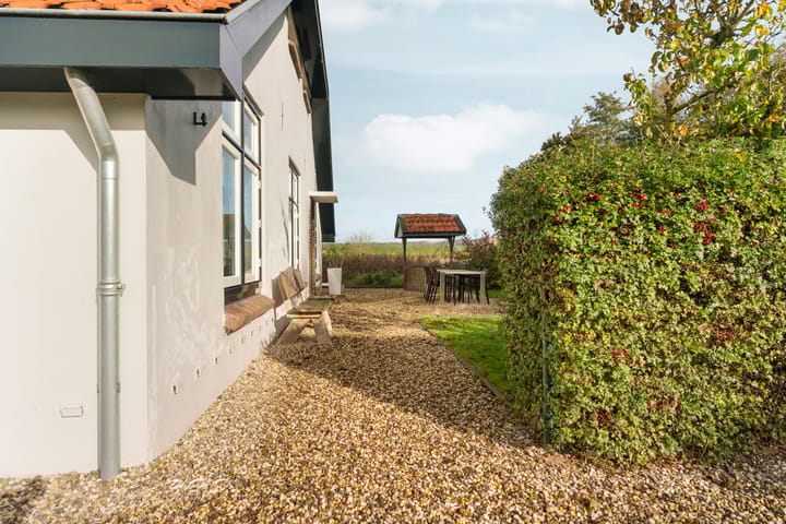 Photo 87 of Noordhoeksestraat 4