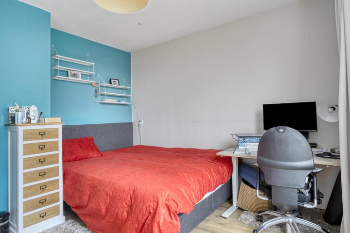 Photo 10 of Weizichtstraat 21