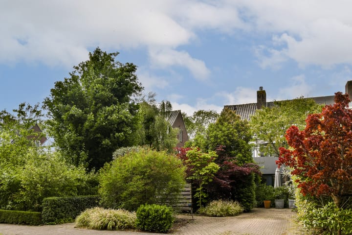 Helene Swarthlaan 25