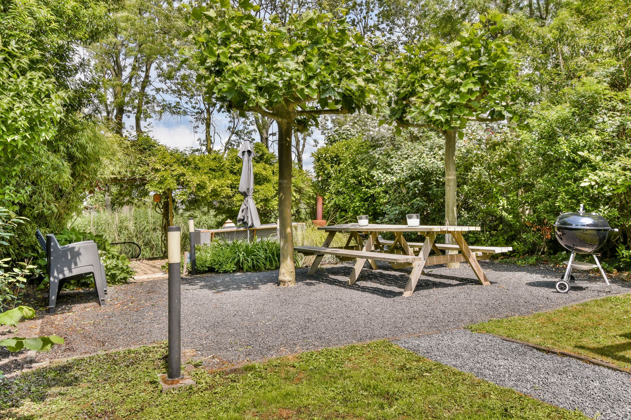 Foto 12 van Helene Swarthlaan 25