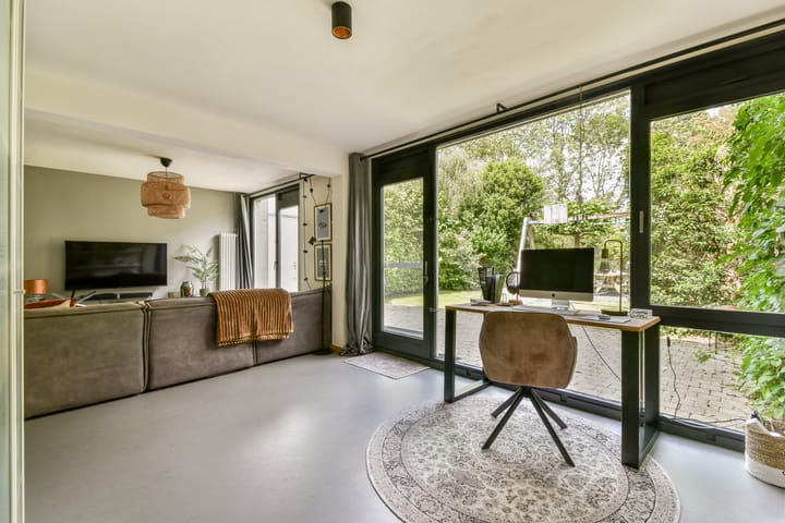 Photo 10 of Helene Swarthlaan 25