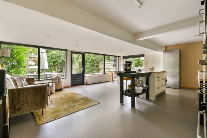 Photo 15 of Helene Swarthlaan 25