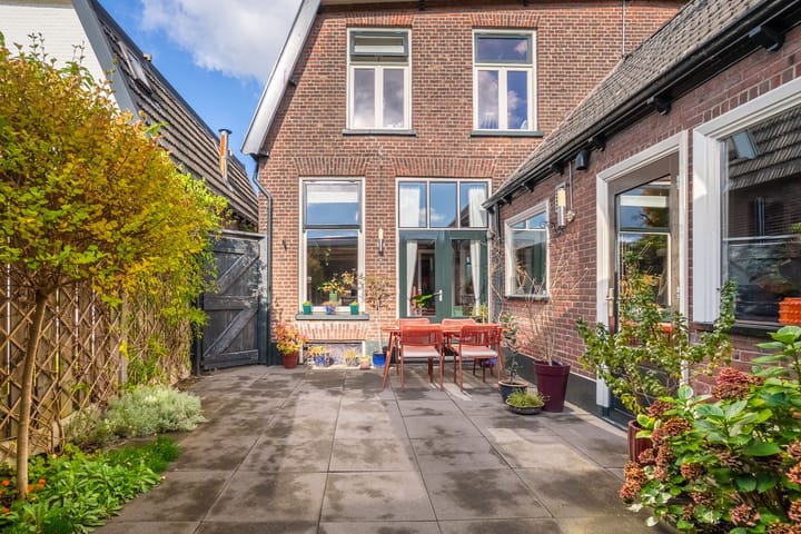 Foto 23 van Hazelaarweg 7