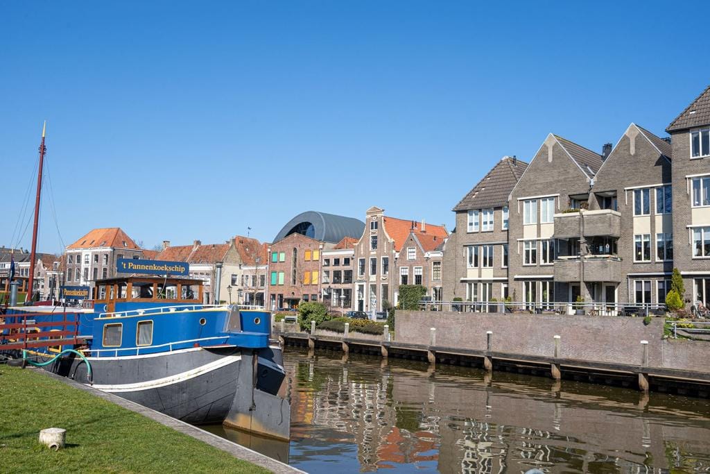 Photo 13 of Thorbeckegracht 7-B