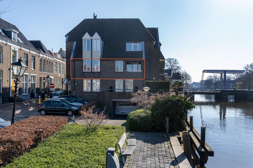 Photo 12 of Thorbeckegracht 7-B