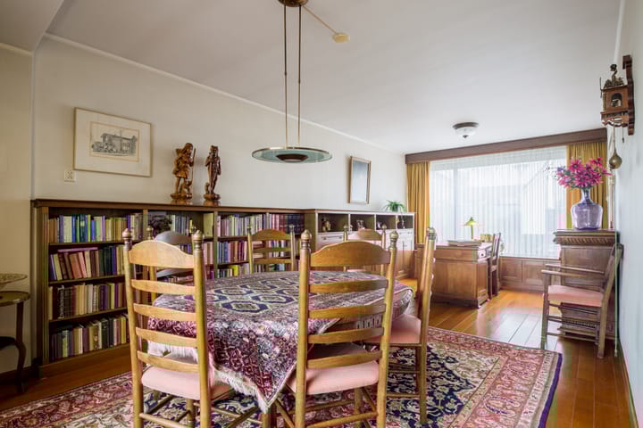 Photo 11 of Pastoor Windhausenlaan 18