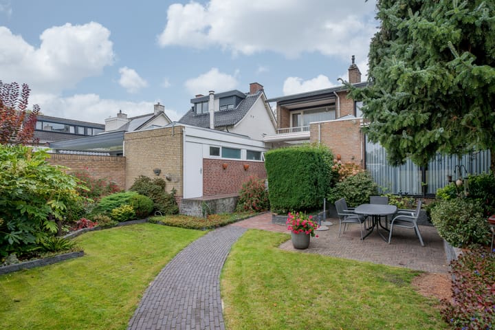 Photo 43 of Pastoor Windhausenlaan 18