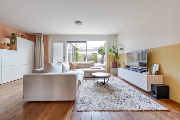 Foto 3 van Rozemarijntuin 27