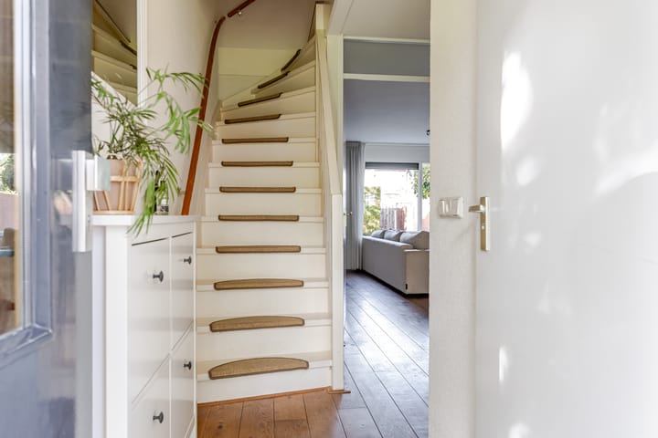 Foto 13 van Rozemarijntuin 27