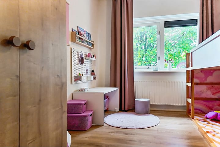 Foto 21 van Rozemarijntuin 27