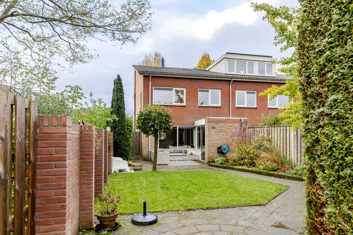 Foto 27 van Rozemarijntuin 27