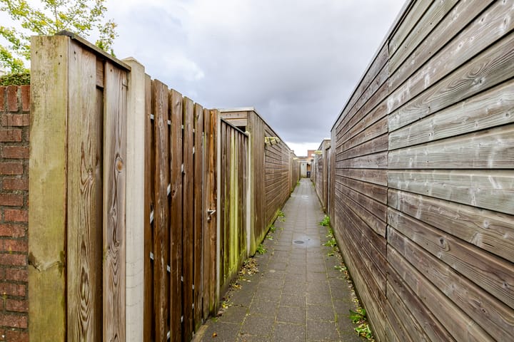 Foto 34 van Rozemarijntuin 27