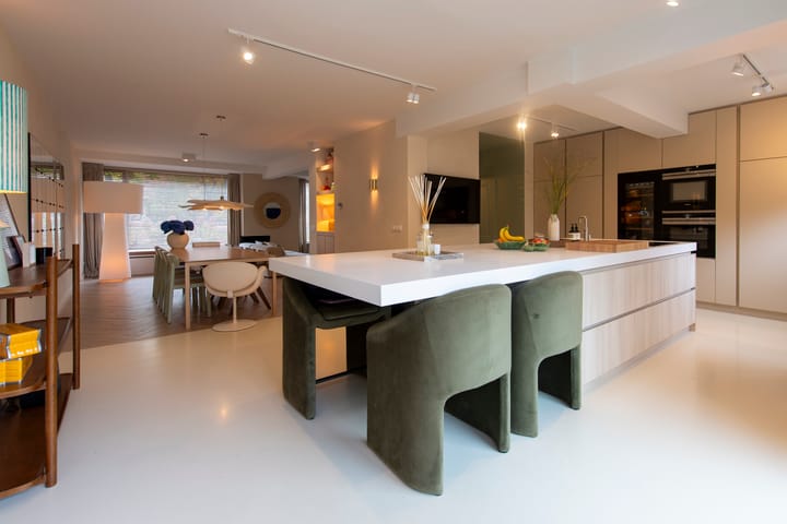 Photo 2 of Schout Crillaertstraat 7