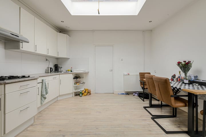 Foto 11 van Meidoornstraat 5-A