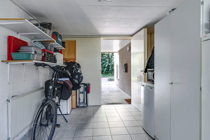 Foto 28 van Klompenmakersveld 7