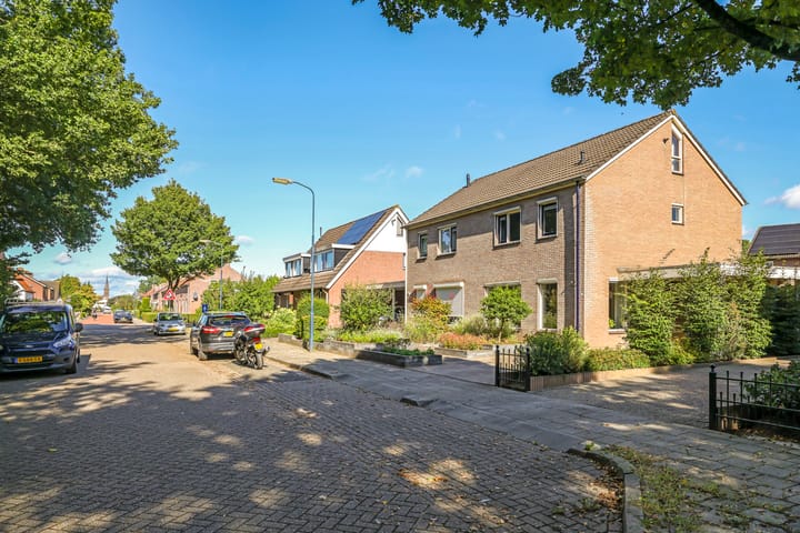 Foto 59 van Klompenmakersveld 7