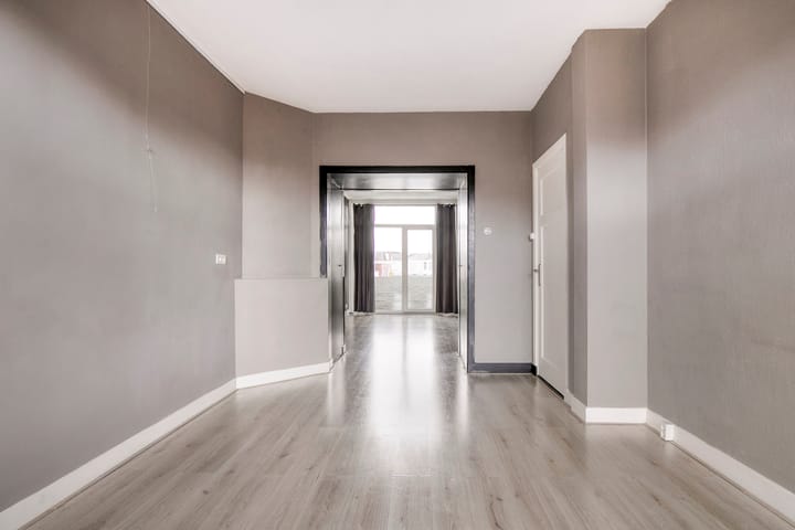 Foto 15 van Heemraadstraat 8