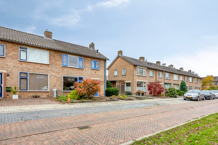 Photo 3 of Crocusstraat 31