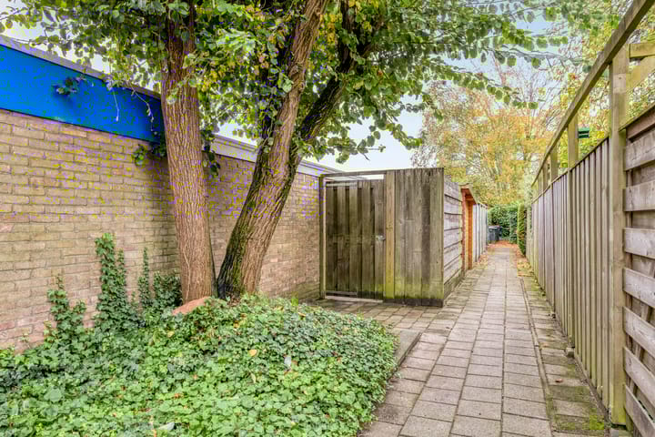 Photo 34 of Crocusstraat 31