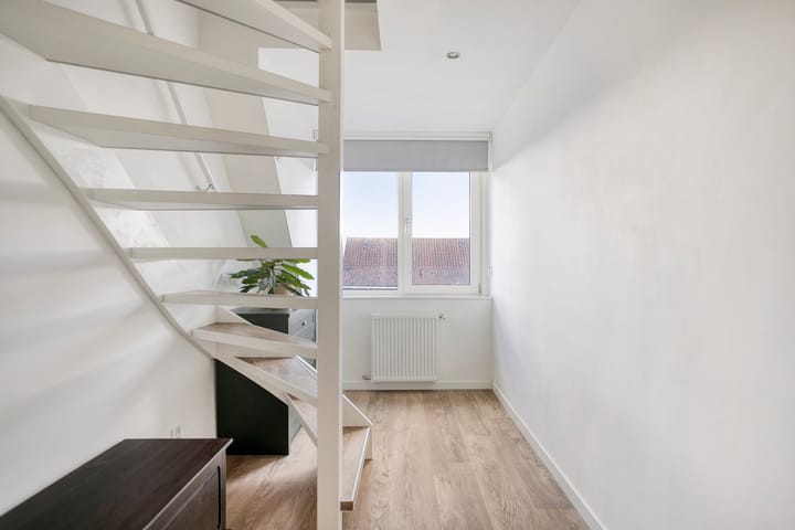 Photo 19 of Torenven 8