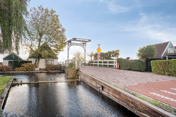 Photo 36 of Torenven 8