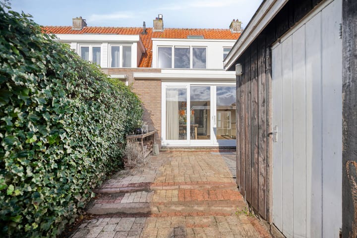 Photo 33 of Torenven 8