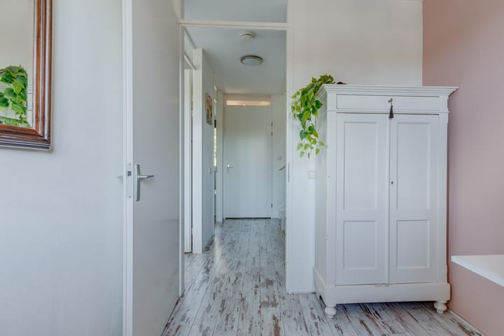 Photo 18 of Jan Wagenaarlaan 37