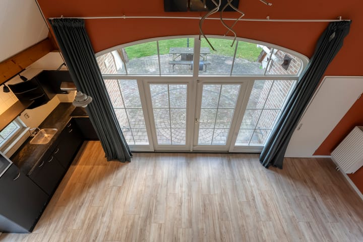 Foto 17 van Veldhuisweg 4-18