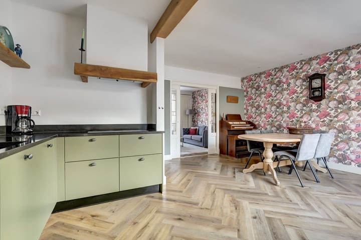 Foto 11 van Van Bemmellaan 72