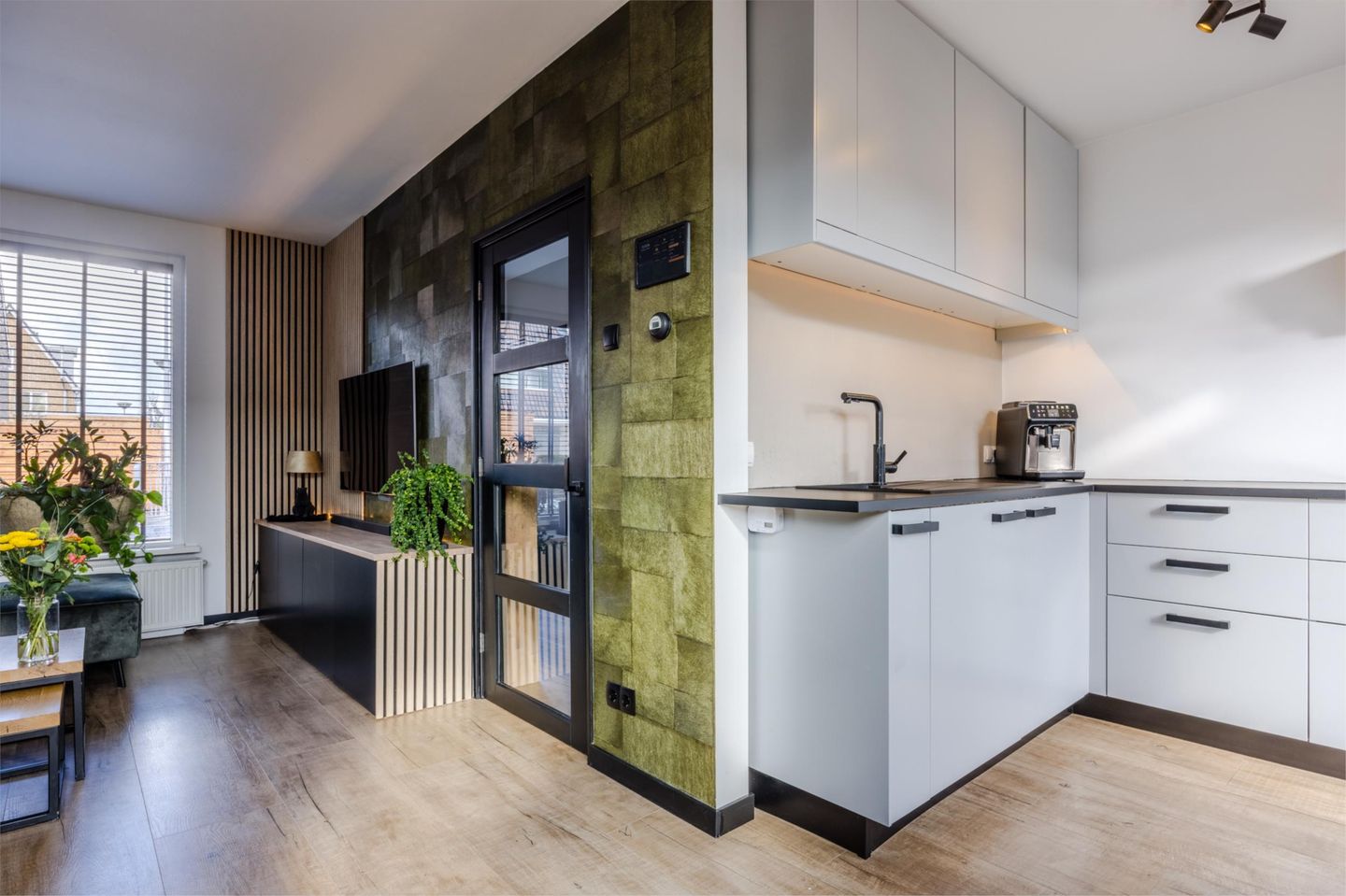 Foto 10 van Hoflaan 125