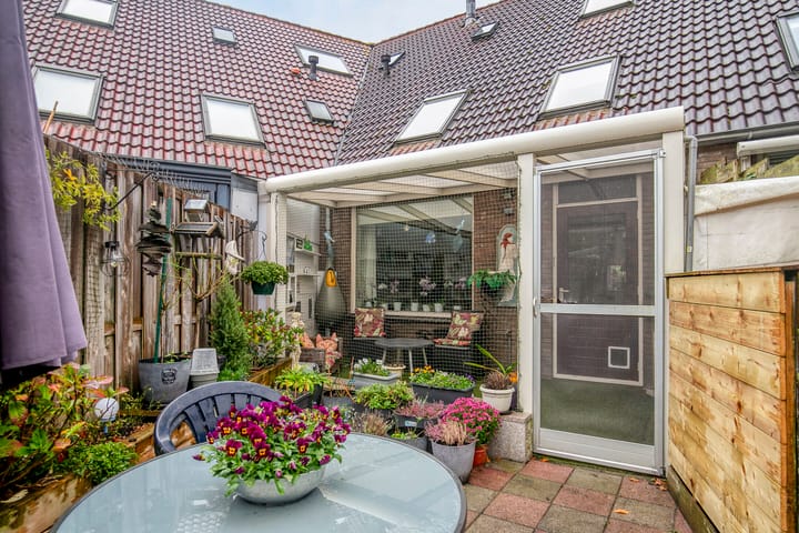 Photo 31 of Chopindreef 10