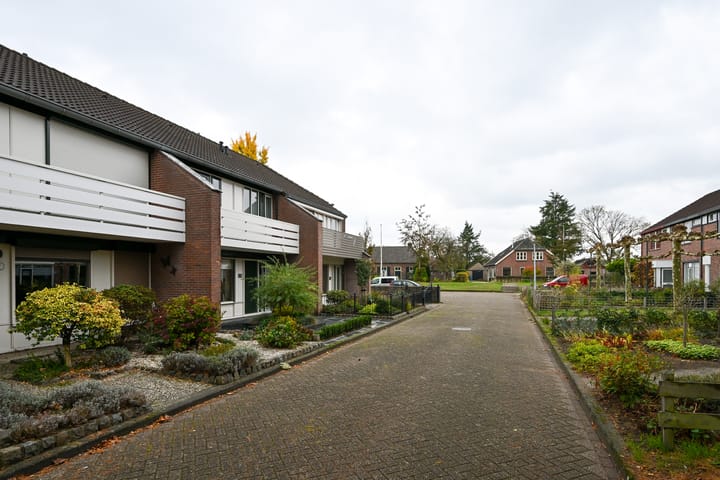 Photo 4 of Sarinkkamp 62