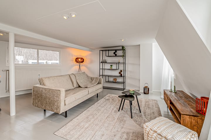 Photo 6 of Domstraat 7-F