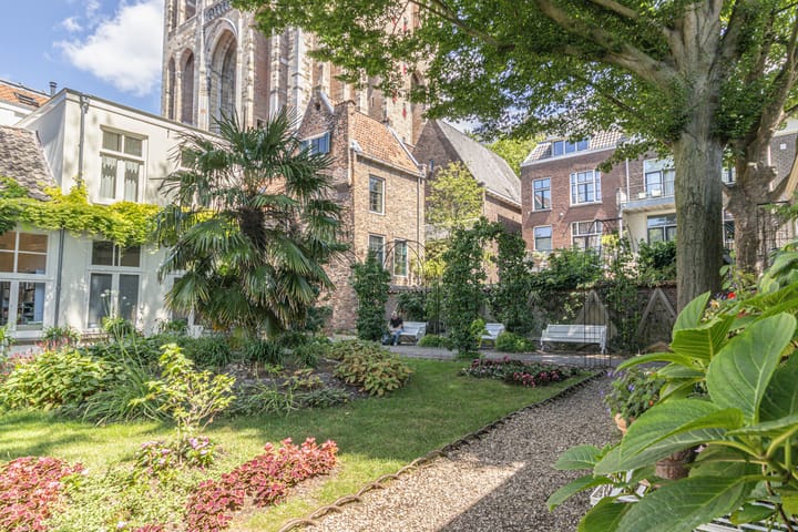 Photo 8 of Domstraat 7-F