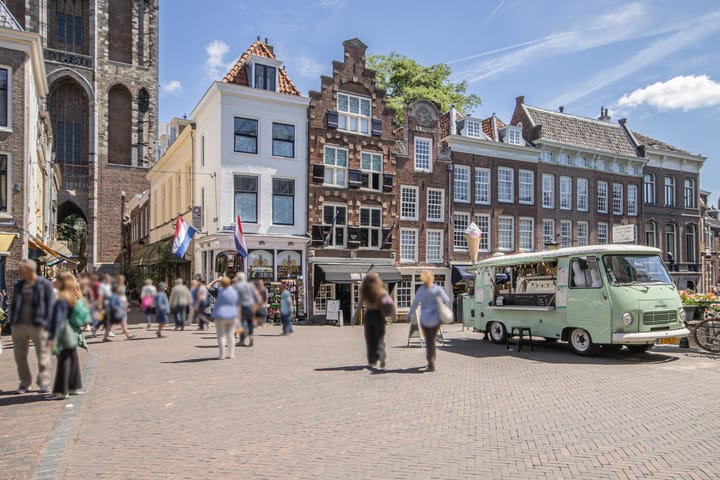 Photo 9 of Domstraat 7-F