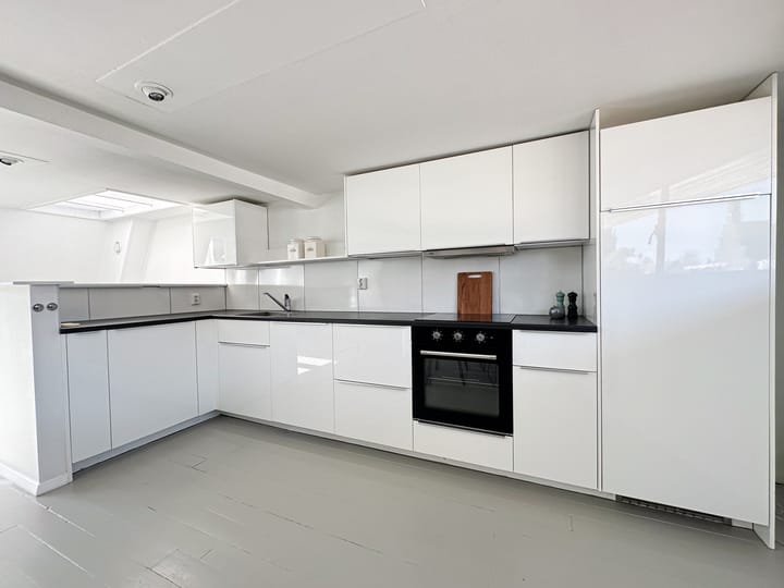 Photo 12 of Domstraat 7-F