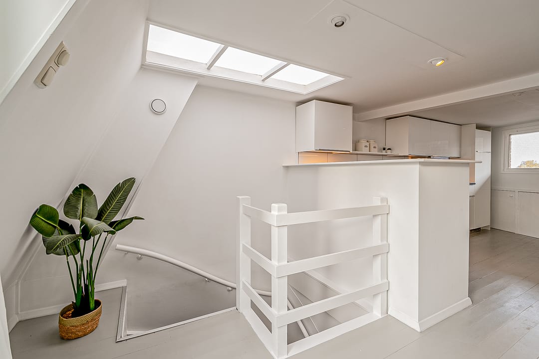 Foto 13 van Domstraat 7-F