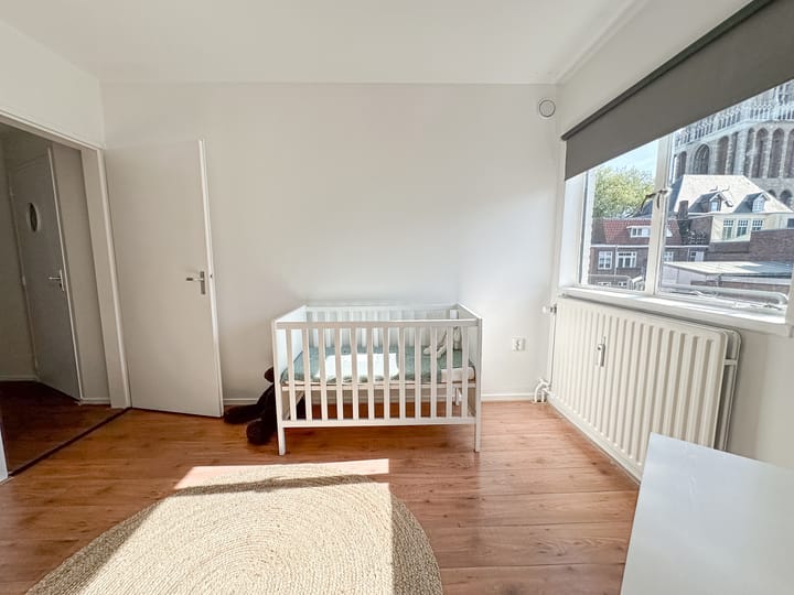 Photo 19 of Domstraat 7-F