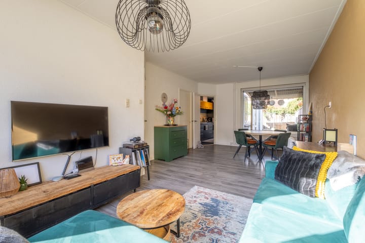 Photo 9 of Ringovenstraat 17