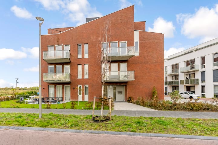 Foto 4 van Amerigo Vespucciweg 44