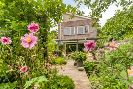 Waterland 33 tertiary image