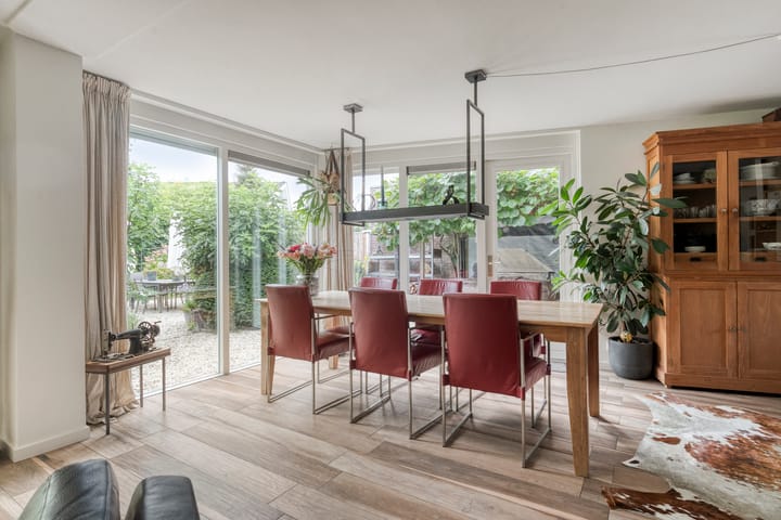 Photo 7 of Waterland 33