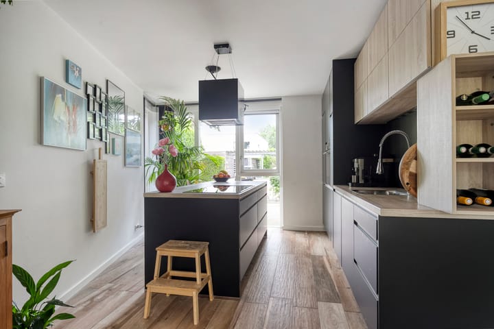 Photo 9 of Waterland 33