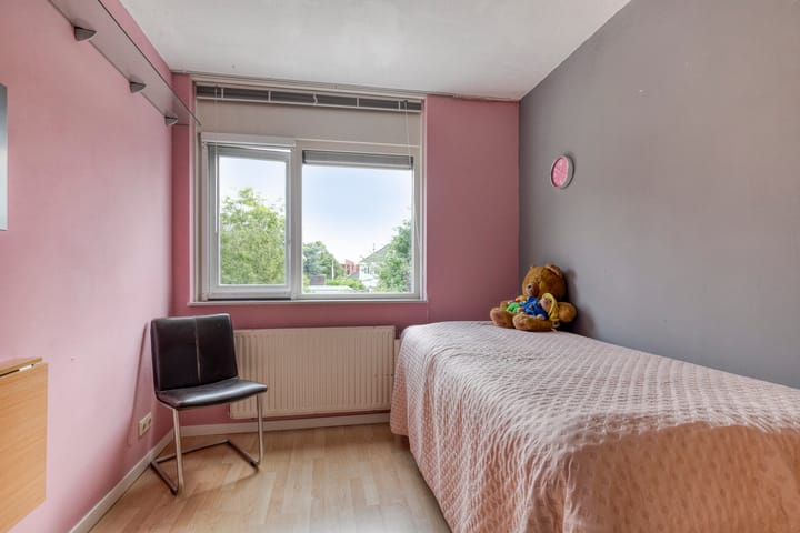 Photo 29 of Waterland 33