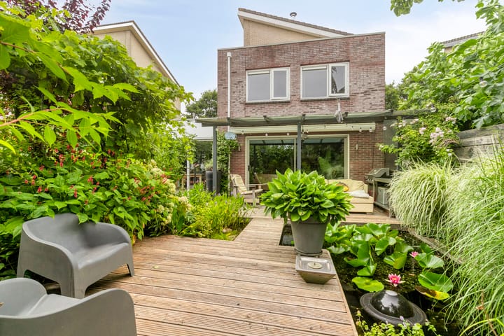 Photo 33 of Waterland 33